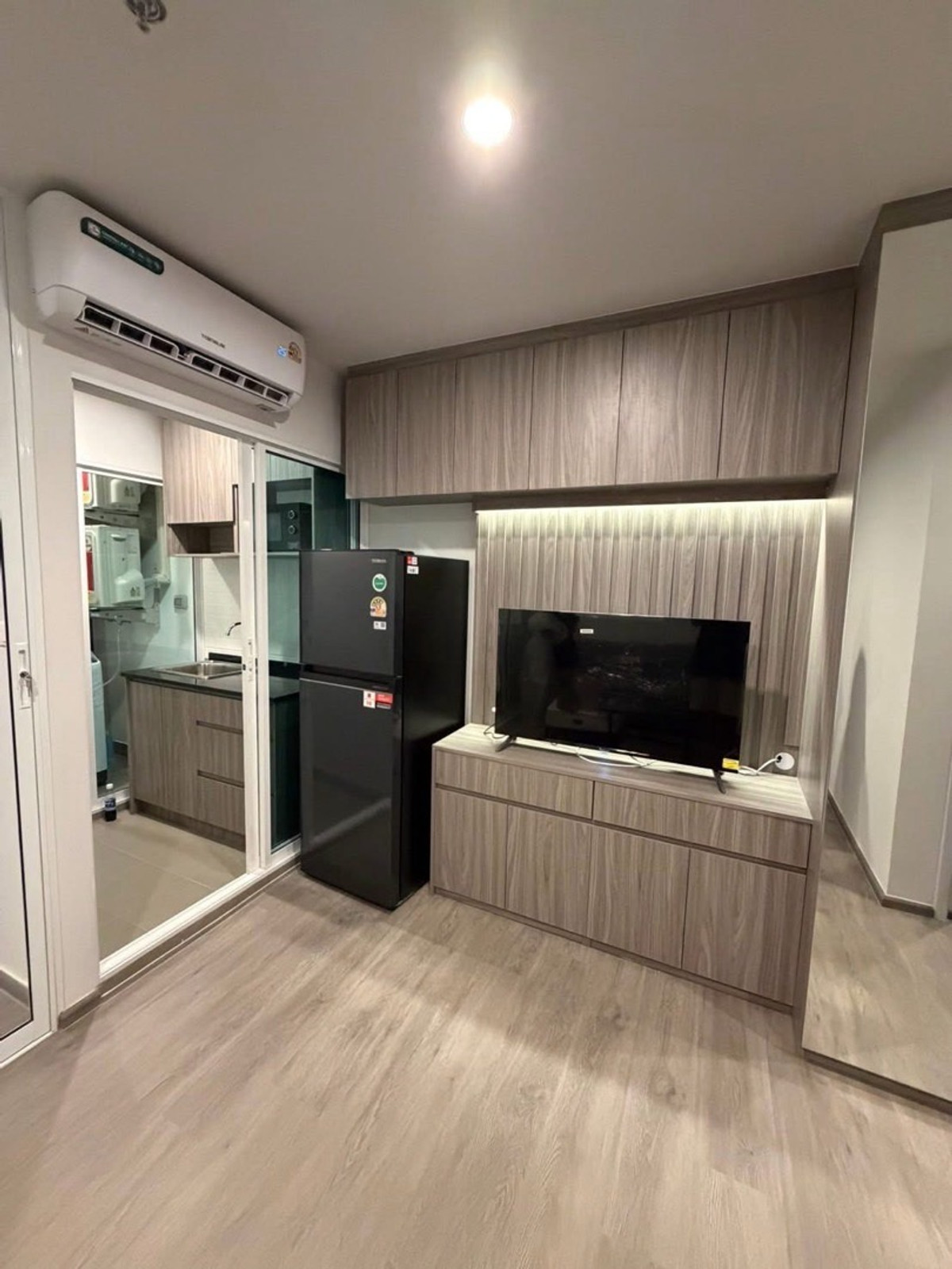 📣 ให้เช่า!! Regent Home Bangna ⚡️ห้องใหม่ Loading...