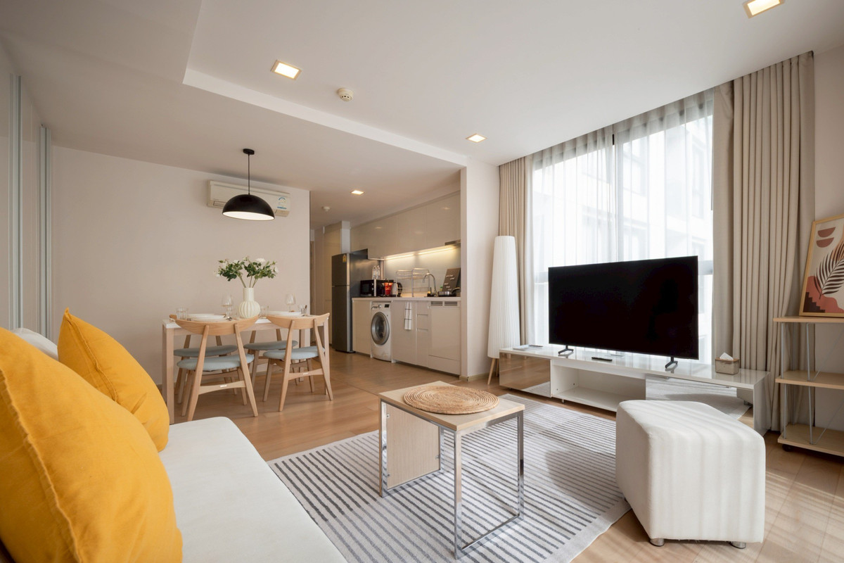 ขาย/ให้เช่า คอนโด 2 ห้องนอน Liv@49 (ลิฟ แอท 49) ห้องรีโนเวทใหม่พร้อมเข้าอยู่ ใกล้ BTS ทองหล่อ ผลตอบแทนในการให้เช่าสูงสุด 8% Loading...