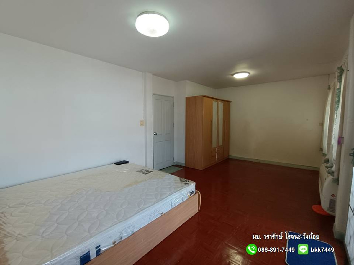 ขายทาวน์โฮมอยุธยา : ✅✅ขายบ้านทาวน์เฮ้าส์ 2 ชั้น 3ห้องนอน 2 ห้องน้ำ หมู่บ้านวรารักษ์โรจนะ-วังน้อย ใกล้นิคมโรจนะ