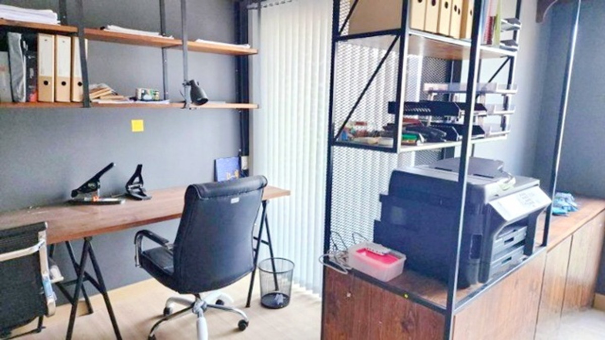 ถูกที่สุดในบางนา MEGAบางนา SUMMIT Windmill Golf ARL สุวรรณภูมิ 2.1 กม. ให้เช่าโฮมออฟฟิศ 3 ชั้น 265 ตร.ม. 22 ตร.วา. 3นอน 3 น้ำ Loading...