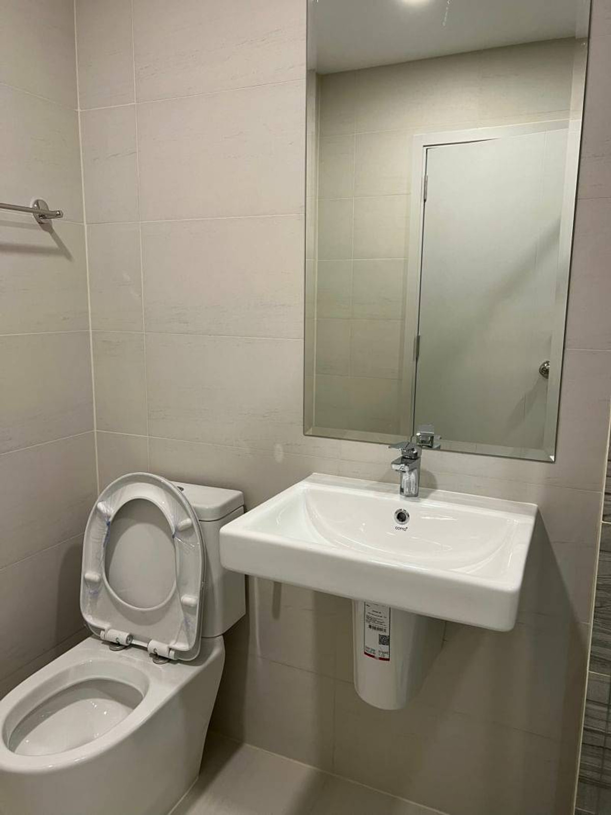 For RentCondoRamkhamhaeng, Hua Mak : 💥 Rent Supalai Veranda Ramkhamhaeng, new, 35 sq m, price 13,500 baht, fully furnished.