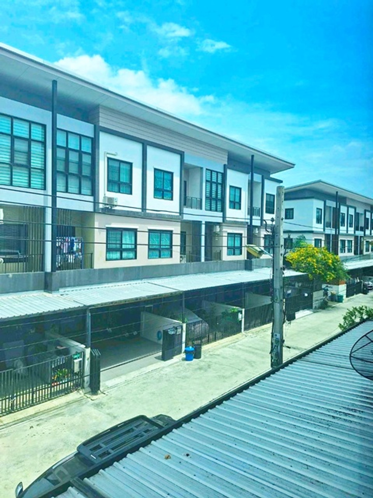 ขายทาวน์โฮมบางนา แบริ่ง ลาซาล : แจส เออร์เบิน ศรีนครินทร์ 2.6 กม.สุขุมวิท113 MRT ศรีเทพา 1กม. เช่าทาวน์โฮม 3ชั้น ใหม่ 220 ตร.ม. 3นอน 3น้ำ อิมพีเรียลเวิลด์ สำโรง 2.5 กม.