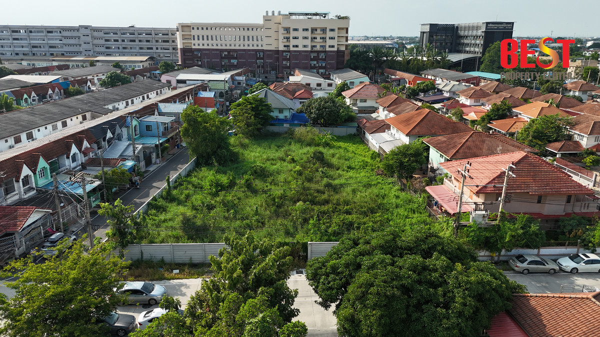 Empty land for sale, corner plot, good location, Ban Bua Thong Village 2, Soi 22/6. Loading...