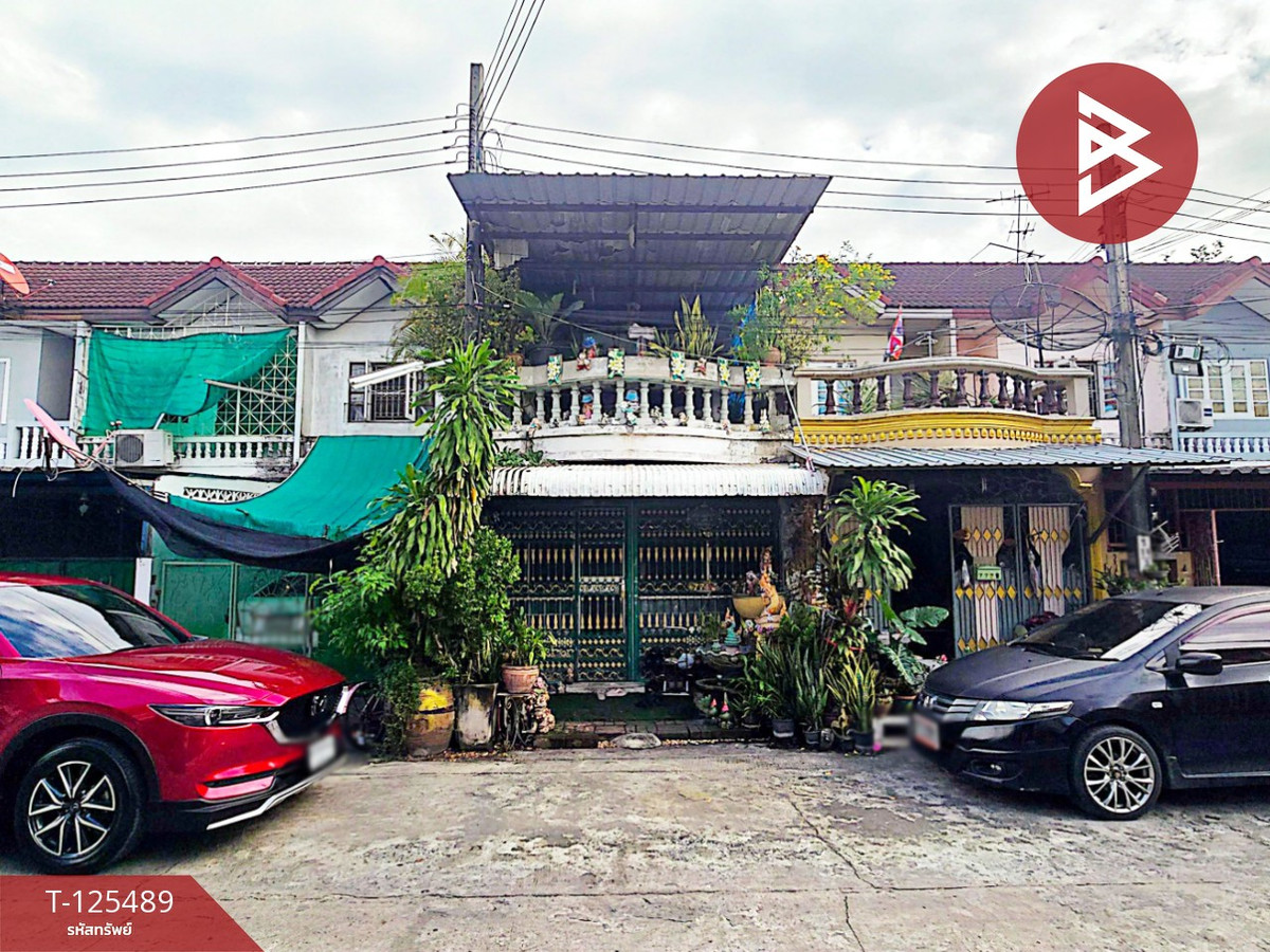 Urgent sale townhouse, area 29.1 square meters, Sinthawee Ngam Charoen, Rama 2, Bangkok. Loading...