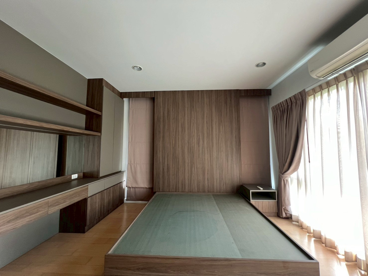 ให้เช่าบ้านสมุทรปราการ สำโรง : House for rent at Nara Botanic Srinakarin