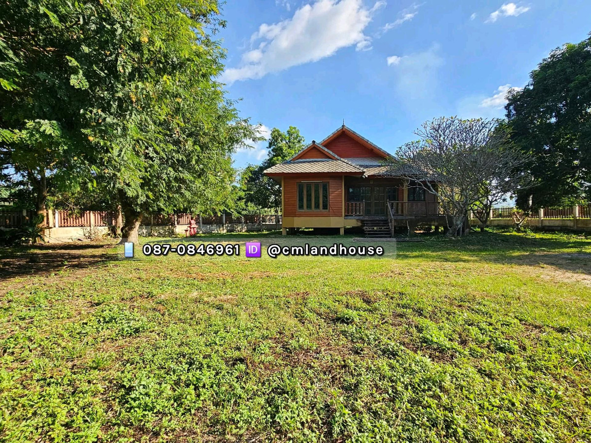 ขายบ้านเชียงใหม่ : ขายที่ดิน 1 ไร่ครึ่ง แถมบ้านไตล์รีสอร์ท ใกล้เทศบาล ต.เหมืองแก้ว อ.แม่ริม จ.เชียงใหม่ ติดถนนสัญจร ทำร้านอาหาร คาเฟ ่โฮมสเตย์ได้ ขายถูกกว่าที่ดินเปล่า เฉลี่ย ตรว.ละ 9,358 บาท 