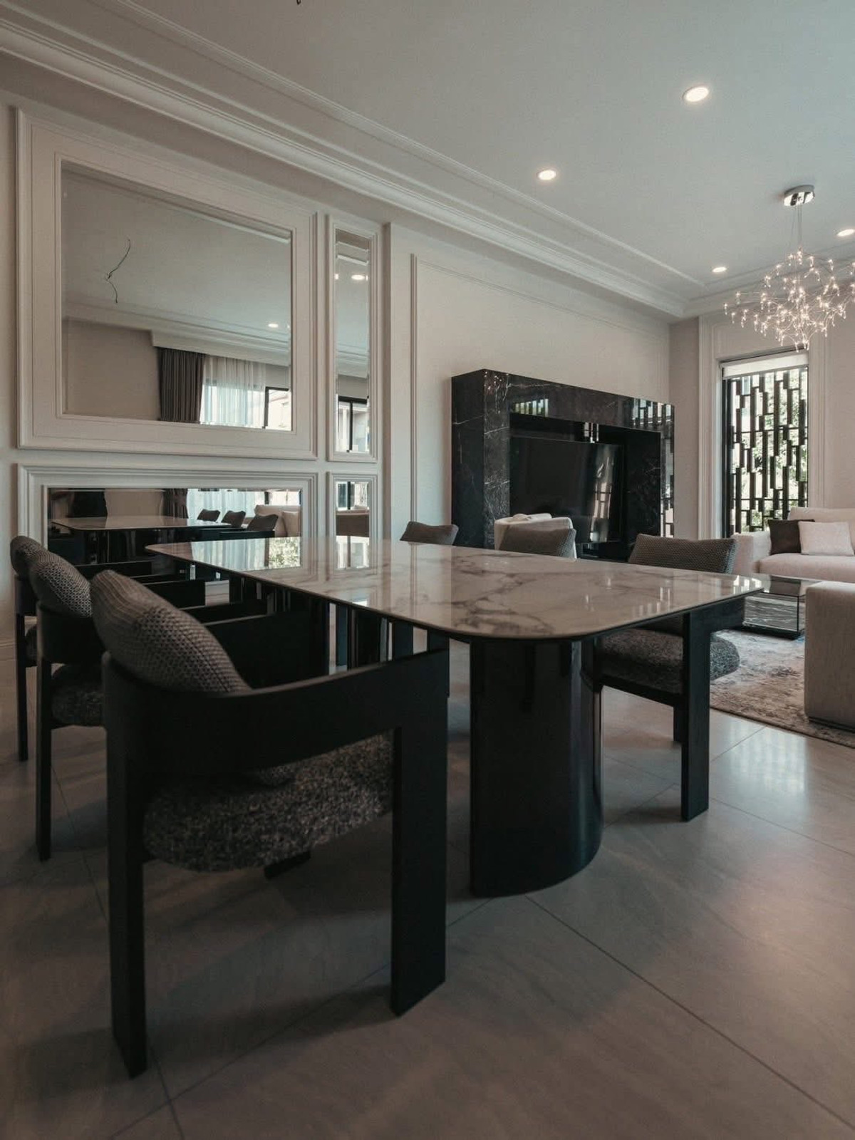 P0338 ขาย / ให้เช่าบ้านเดี่ยว 3 ชั้น พร้อมลิฟต์ – โครงการ VANA RESIDENCE กรุงเทพกรีฑาตัดใหม่ Loading...