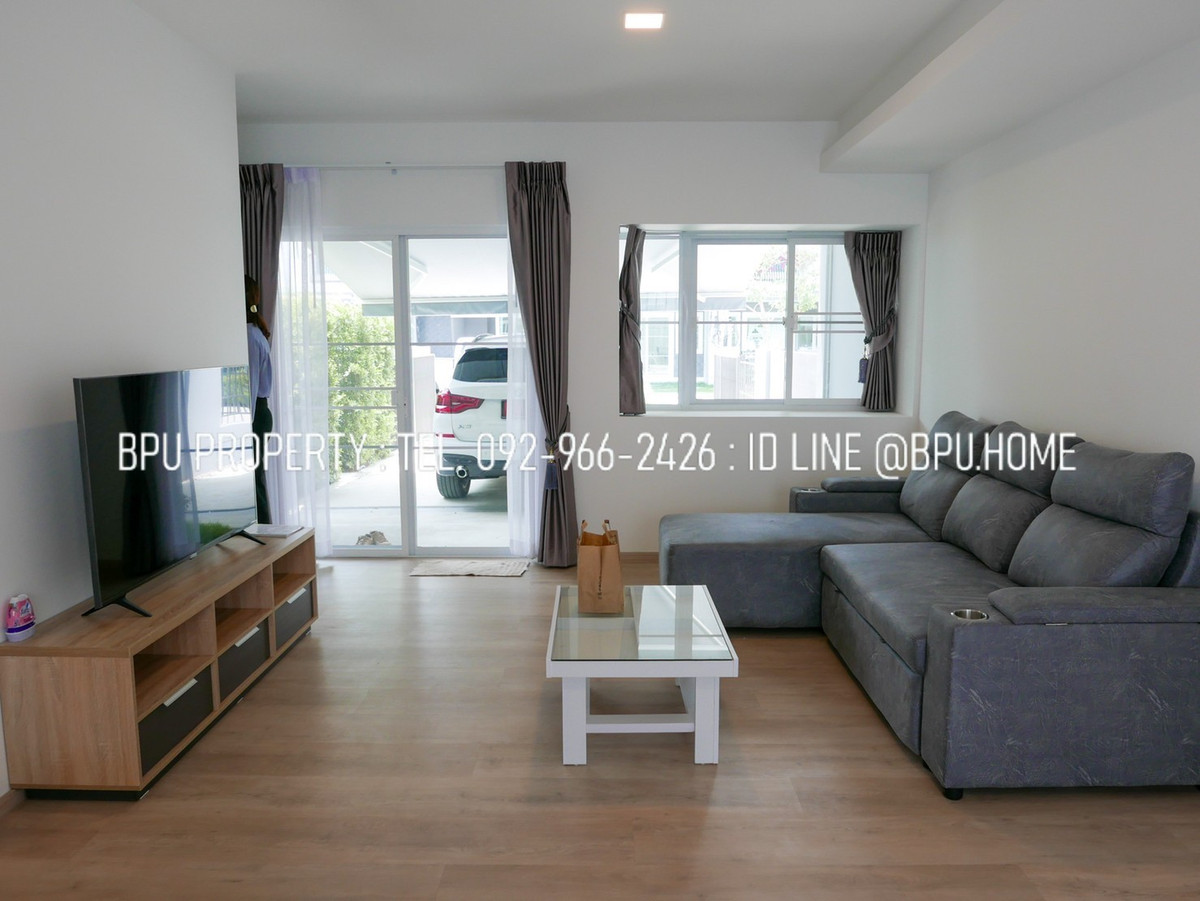 ** ให้เช่าทาวน์โฮม 3 ห้องนอน ** อินดี้ 2 บางนา-รามคำแหง2 ใกล้ เมกะ บางนา Loading...