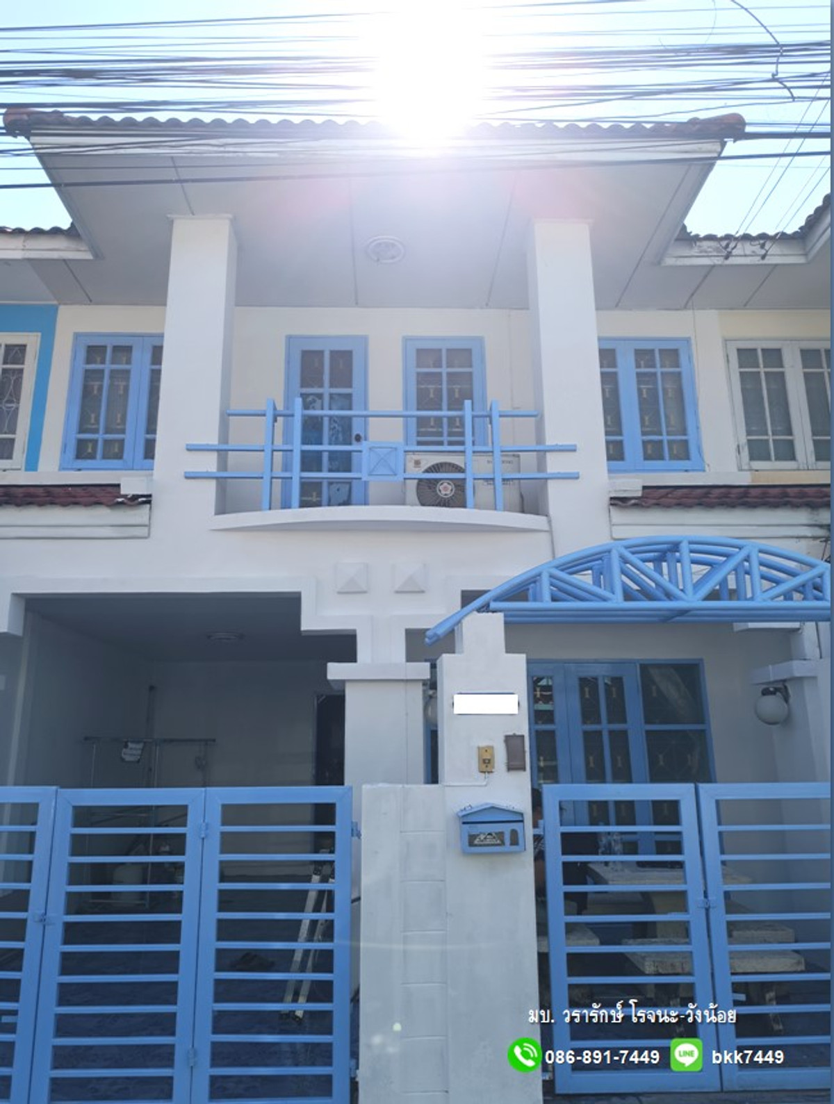 ขายทาวน์โฮมอยุธยา : ✅✅ขายบ้านทาวน์เฮ้าส์ 2 ชั้น 3ห้องนอน 2 ห้องน้ำ หมู่บ้านวรารักษ์โรจนะ-วังน้อย ใกล้นิคมโรจนะ