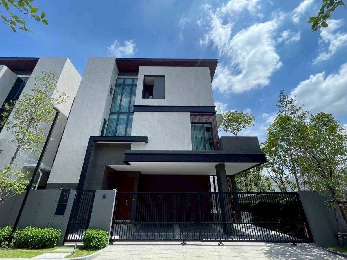 ให้เช่าบ้านลาดพร้าว101 แฮปปี้แลนด์ : JK-497 ให้เช่า THE HONOR YOTHINPATTANA บ้านเดี่ยวสไตล์ พูลวิลล่า