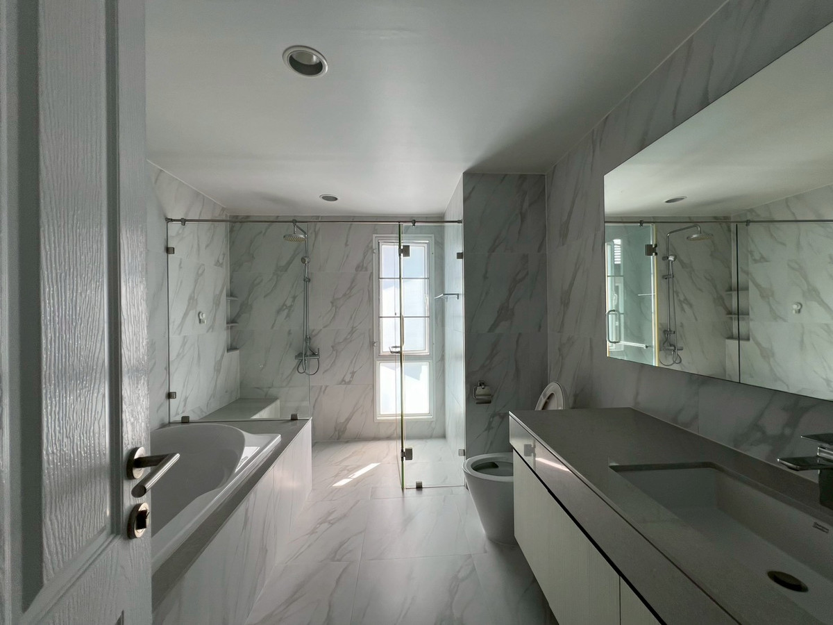 ให้เช่าบ้านสมุทรปราการ สำโรง : House for rent at Nara Botanic Srinakarin