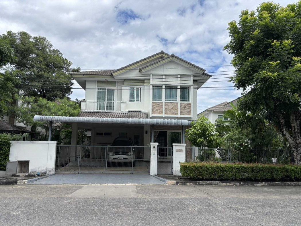 For RentHouseRamkhamhaeng, Hua Mak : Single house for rent, Manthana Rama 9 – Srinakarin, 300 sq m, 66 sq wa, fully furnished