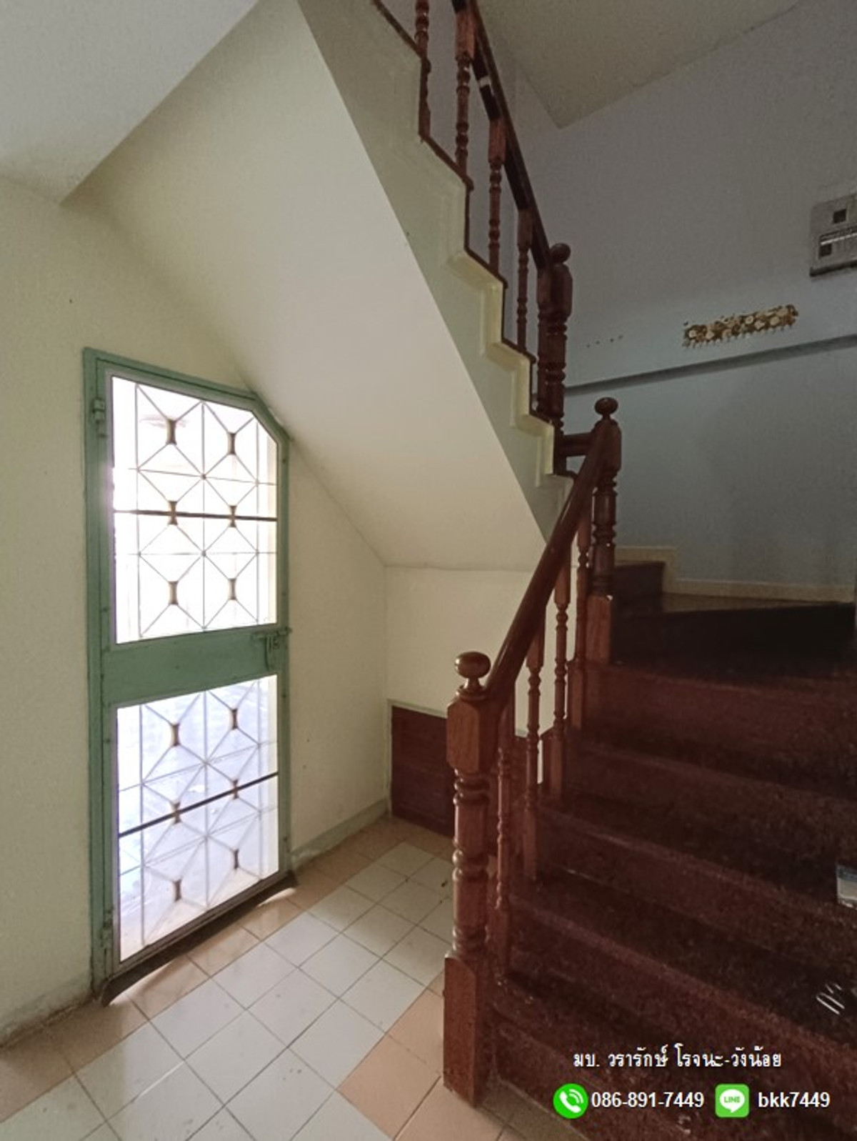 ขายทาวน์โฮมอยุธยา : ✅✅ขายบ้านทาวน์เฮ้าส์ 2 ชั้น 3ห้องนอน 2 ห้องน้ำ หมู่บ้านวรารักษ์โรจนะ-วังน้อย ใกล้นิคมโรจนะ