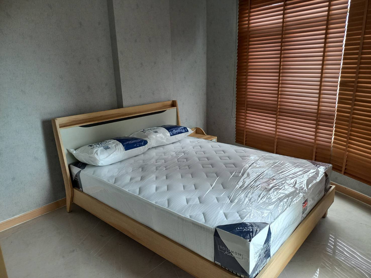 ðāđāļŦāđāđāļāđāļēāļāļāļāđāļ āđāļĄāļāļēāļĄāļĩāđ āļāļēāļāļāļđ āļāļĩāļ (āđāļāļāļāļīāļāļāļ°āđāļĨ)  āļāļąāđāļ  3 āļāļķāļ 81 āļŦāđāļāļāđāļŦāļāđāļĄāļēāļ 43 āļāļĢāļĄ. āđāļāđāļēāļāļđāļ 7,000 āļāļēāļ  Loading...