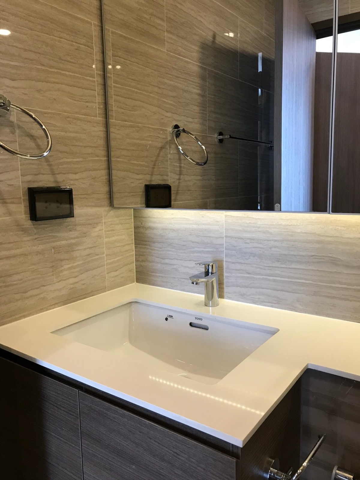 For RentCondoOnnut, Udomsuk : 💥DL-9278💥Whizdom Essence Sukhumvit 👉Line : @rangrak