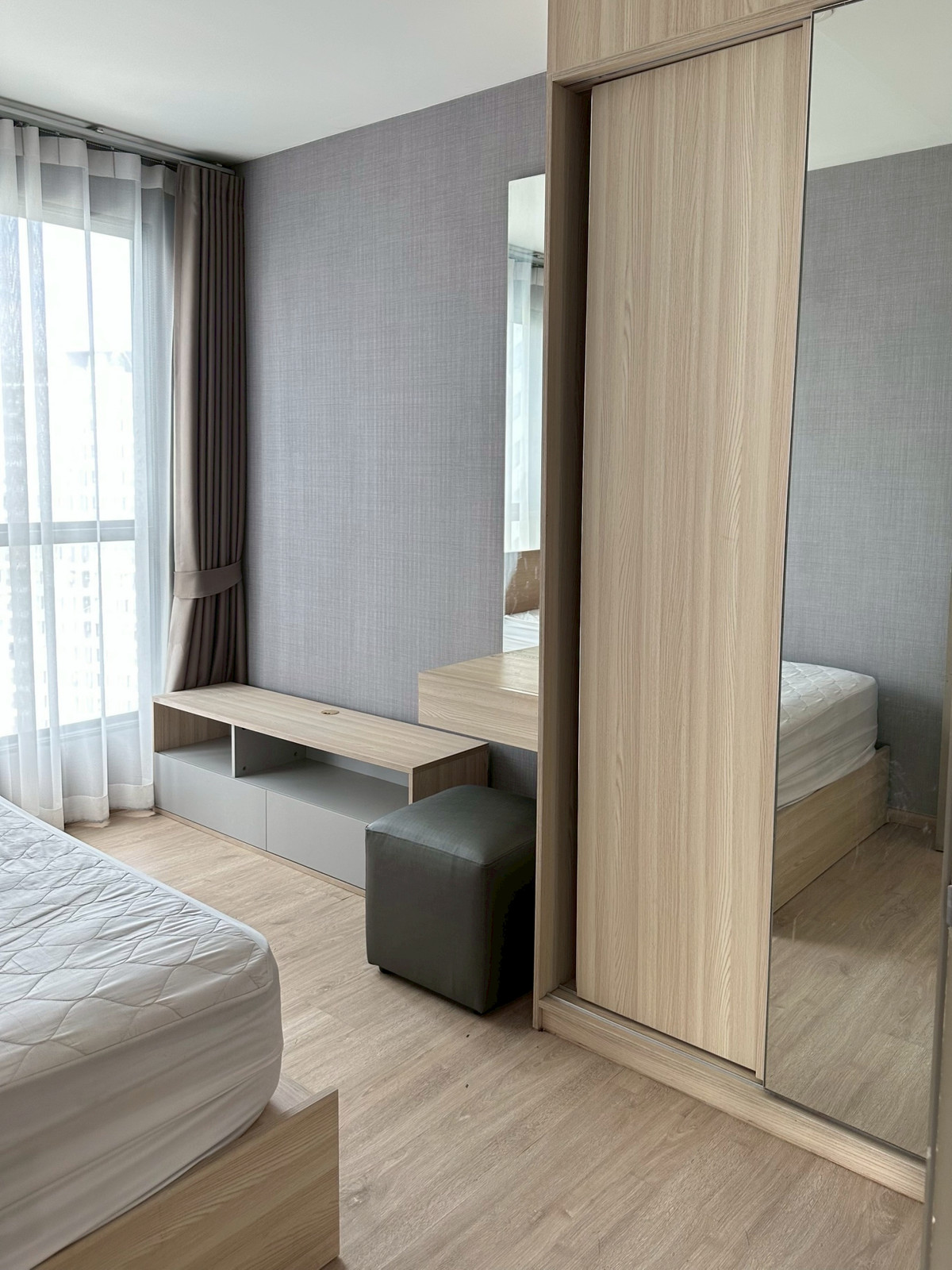 ✨ ให้เช่า Ideo O2 | คอนโดสไตล์รีสอร์ท ใจกลางบางนา ใกล้ BTS บางนา ห้องแต่งครบ Fully Furnished พร้อมอยู่ทันที 🏙️ Loading...