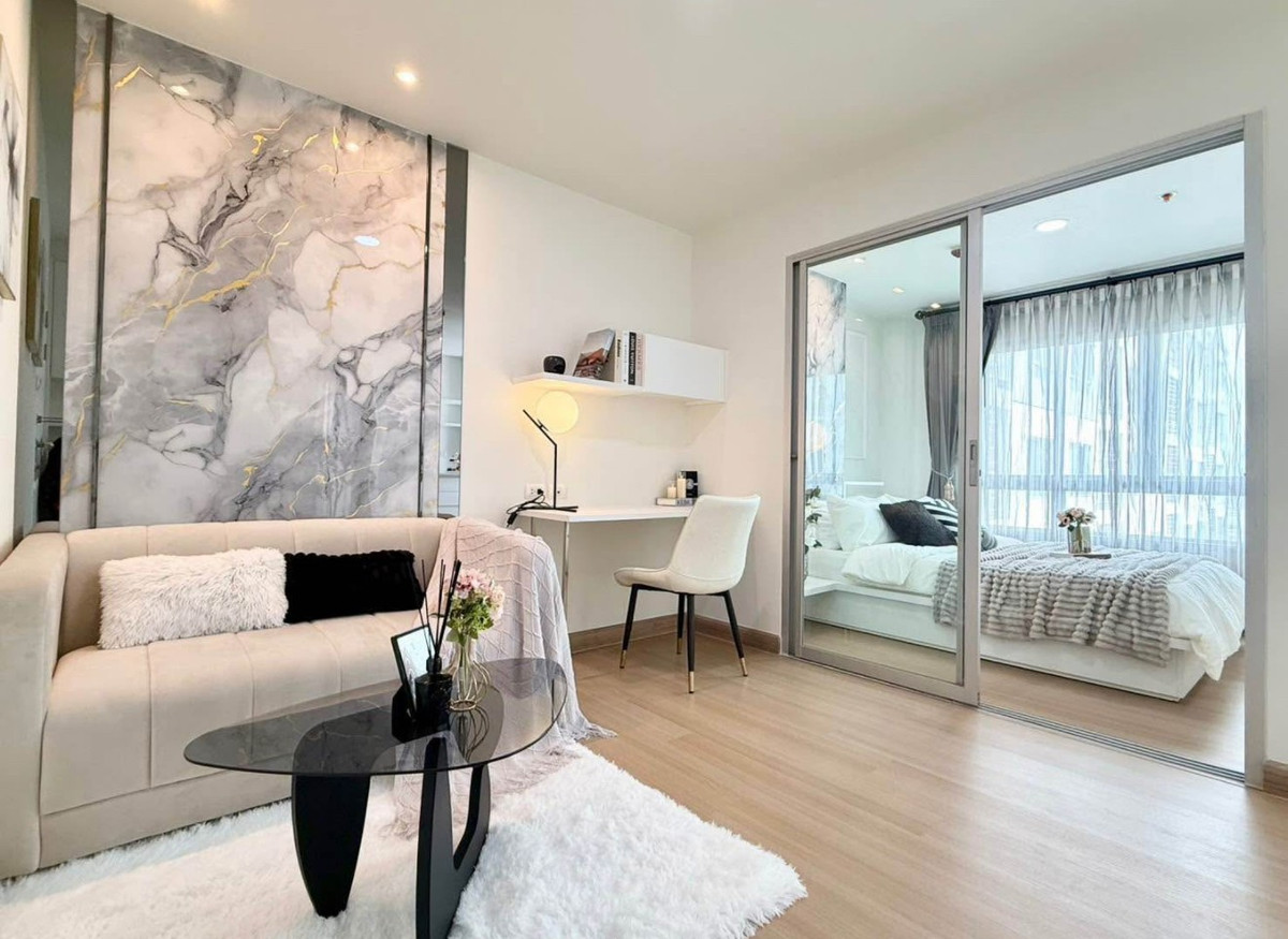 ✨ขายห้องใหม่ ตกแต่งครบ ชั้นสูง วิวดีมาก โปร่งโล่งสบายตาโครงการ The trust residence pinklao  📌ทำเลดี เดินทางง่าย ใกล้ Central และ Major Pinklao  Loading...