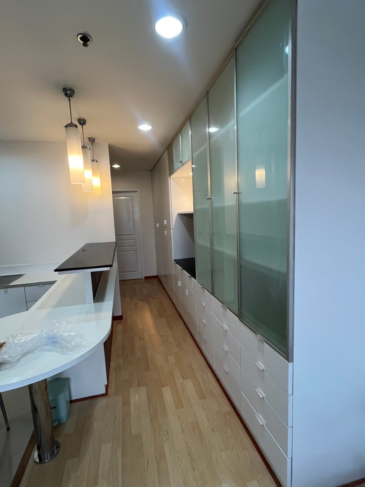 For RentCondoSukhumvit, Asoke, Thonglor : 🏙 For rent The Waterford Diamond Tower 🔥 📍 near BTS Phrom Phong 🚆 convenient travel, connecting Sukhumvit - Asoke - Thonglor