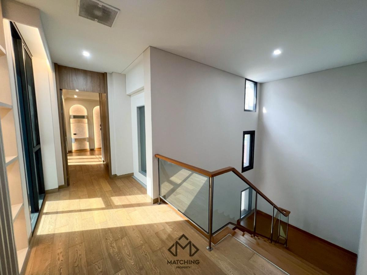 HouseRama3 (Riverside),Satupadit : Single house BAAN 365 RAMA3 with private swimming pool + elevator, good location near Kings College and Shrewsbury, call 098-654-2399.