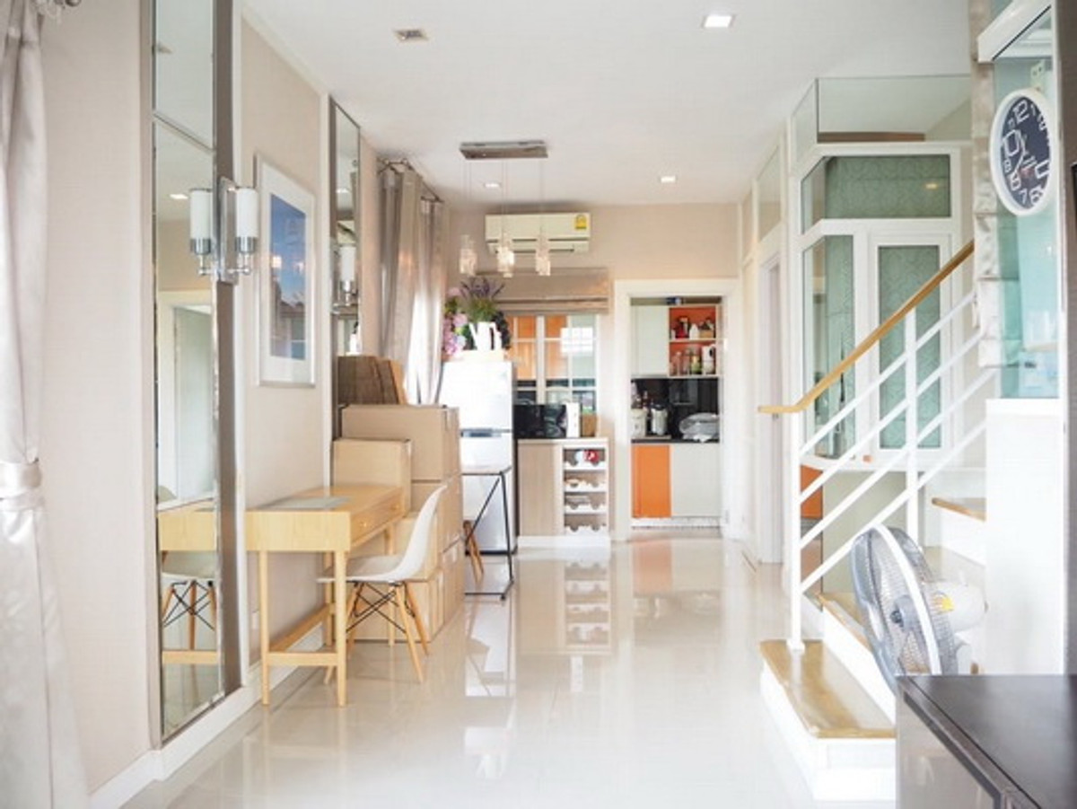 FOR RENT GOLDEN TOWN 2 SUKSAWAT - PHUTTHABUCHA / 3 bedrooms 2 bathrooms / 23 Sqw. 120 Sqm. **20,000** CLOSE TO KMUTT UNIVERSITY Loading...