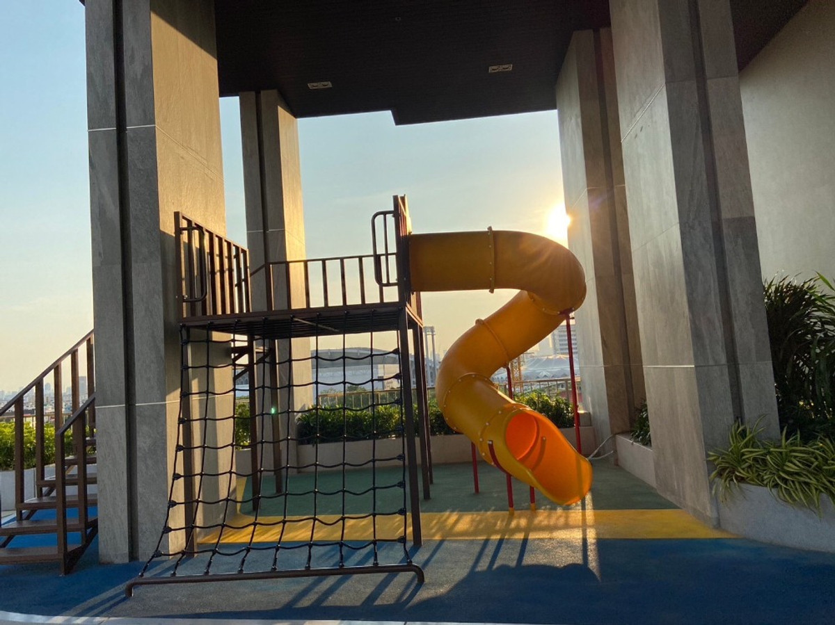 For RentCondoRamkhamhaeng, Hua Mak : 💥 Rent Supalai Veranda Ramkhamhaeng, new, 35 sq m, price 13,500 baht, fully furnished.