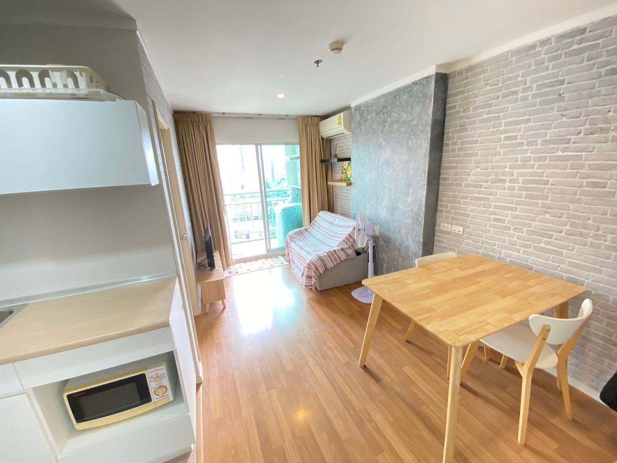 ให้เช่าคอนโดพระราม 9 เพชรบุรีตัดใหม่ RCA : ให้เช่า คอนโด ลุมพินี พาร์ค พระราม 9 - รัชดา ขนาด 30 ตรม. 1 นอน เฟอร์ครบ ตึก A ชั้น 21 ใกล้ MRT พระราม 9 และเซ็นทรัลพระราม 9 (13,000 บ/ด)