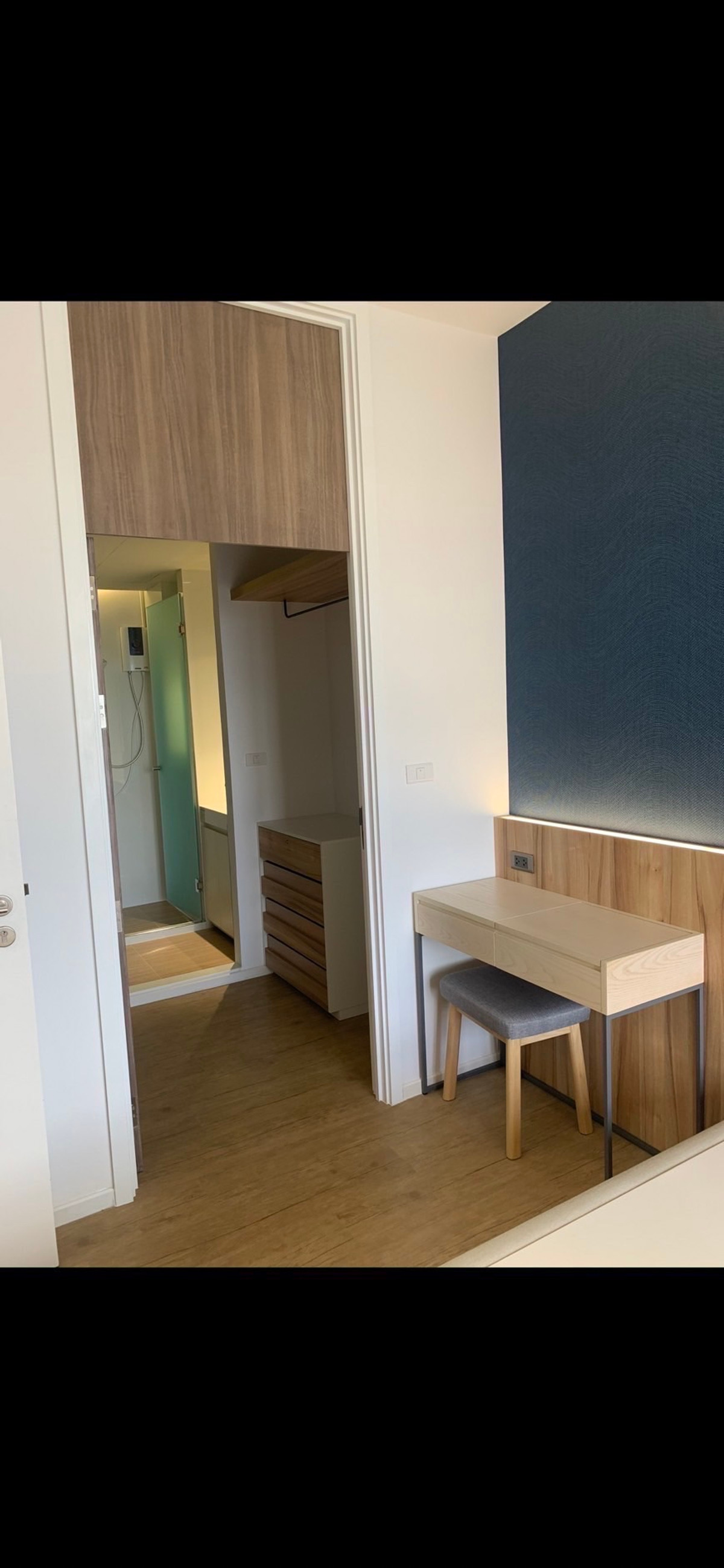 คอนโดสยาม จุฬา สามย่าน : เช่า/ขาย : คอนโด Triple Y Residence★ข้างล่างเป็น สามย่านมิตรทาวน์ ห้าง ร้านอาหาร ซุปเปอร์ 7/11 เปิด 24 ชม ★ติดสาธิตจุฬา ติดคณะนิติ ★ตลาดสามย่าน