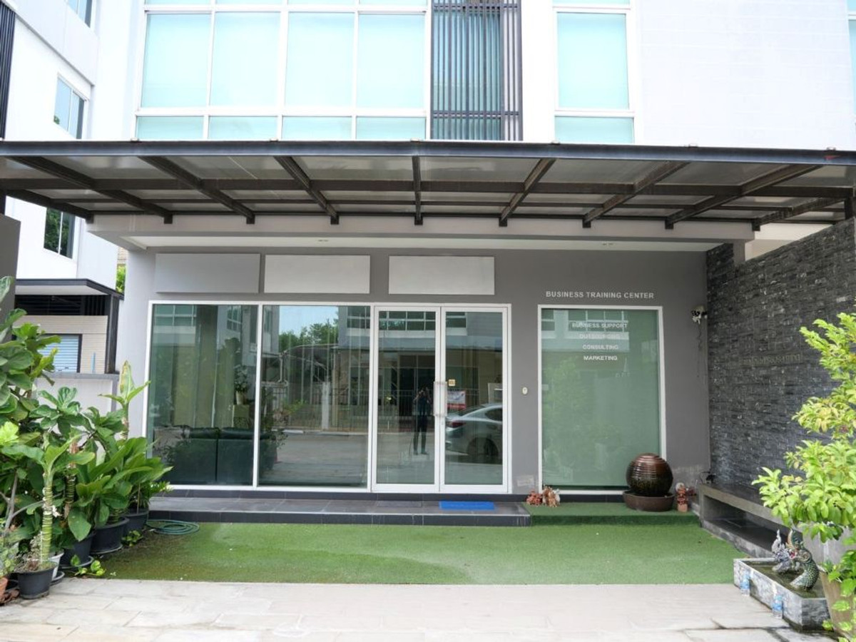 4-story home office for sale, Biz Galleria Nuanchan, good location, next to the Pink Line, fully furnished, ready to conduct business. Loading...