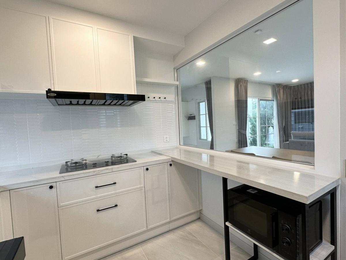 ให้เช่าบ้านบางนา แบริ่ง ลาซาล : Chaiyapruek Bangna Km.15 บ้านมุมสวย 3 นอน 4 น้ำ พร้อมอยู่ เช่า 85,000 บาท ใกล้สนามบินสุวรรณภูมิและเมกะบางนา