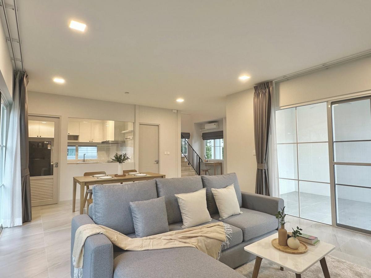 ให้เช่าบ้านบางนา แบริ่ง ลาซาล : Chaiyapruek Bangna Km.15 บ้านมุมสวย 3 นอน 4 น้ำ พร้อมอยู่ เช่า 85,000 บาท ใกล้สนามบินสุวรรณภูมิและเมกะบางนา