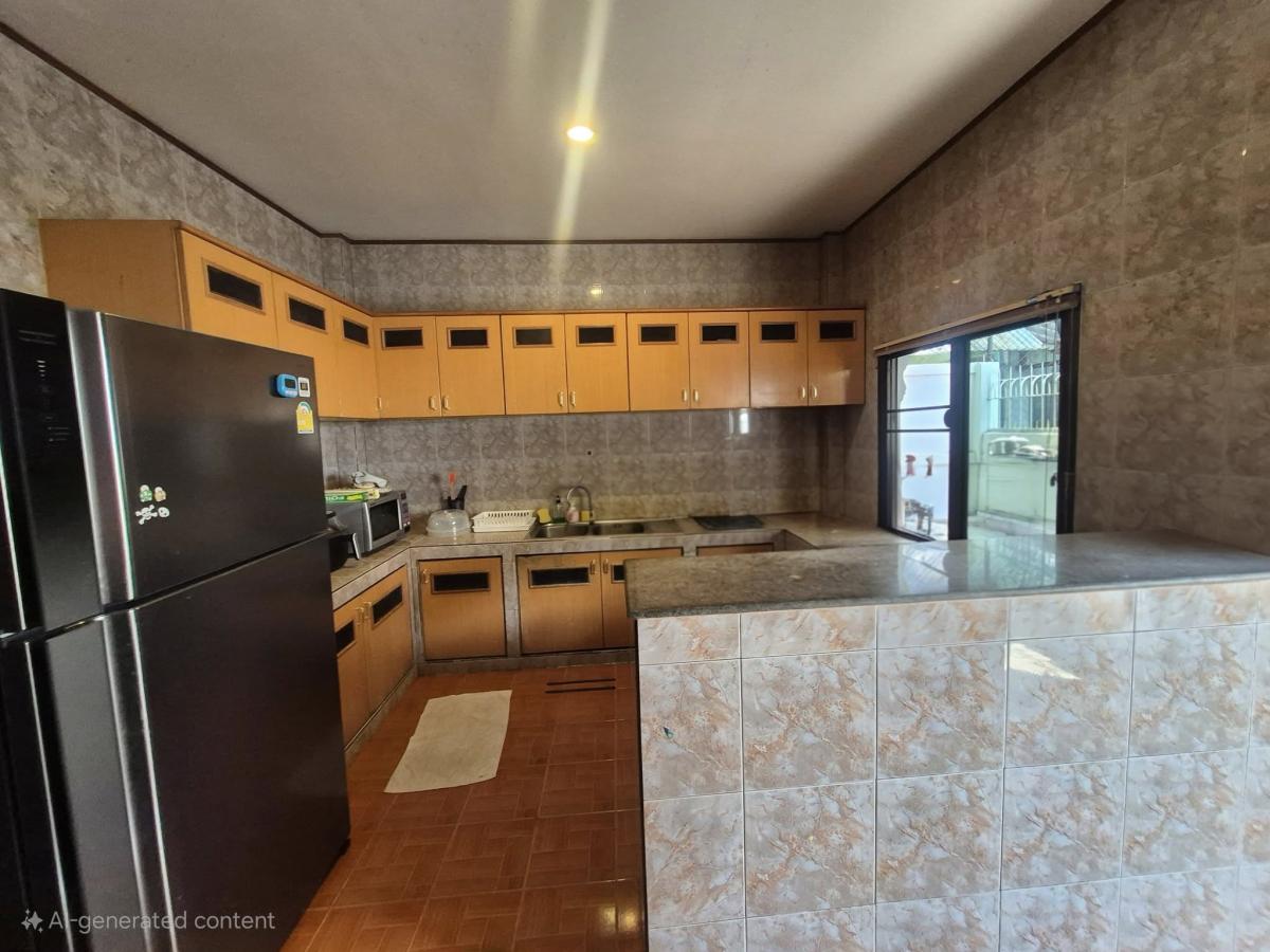 For RentHouseRatchadapisek, Huaikwang, Suttisan : Luxurious 4 bedroom house in Ratchada area, complete functions, ready to move in. Rent for only 80,000 baht/month or buy for only 25.9 million!