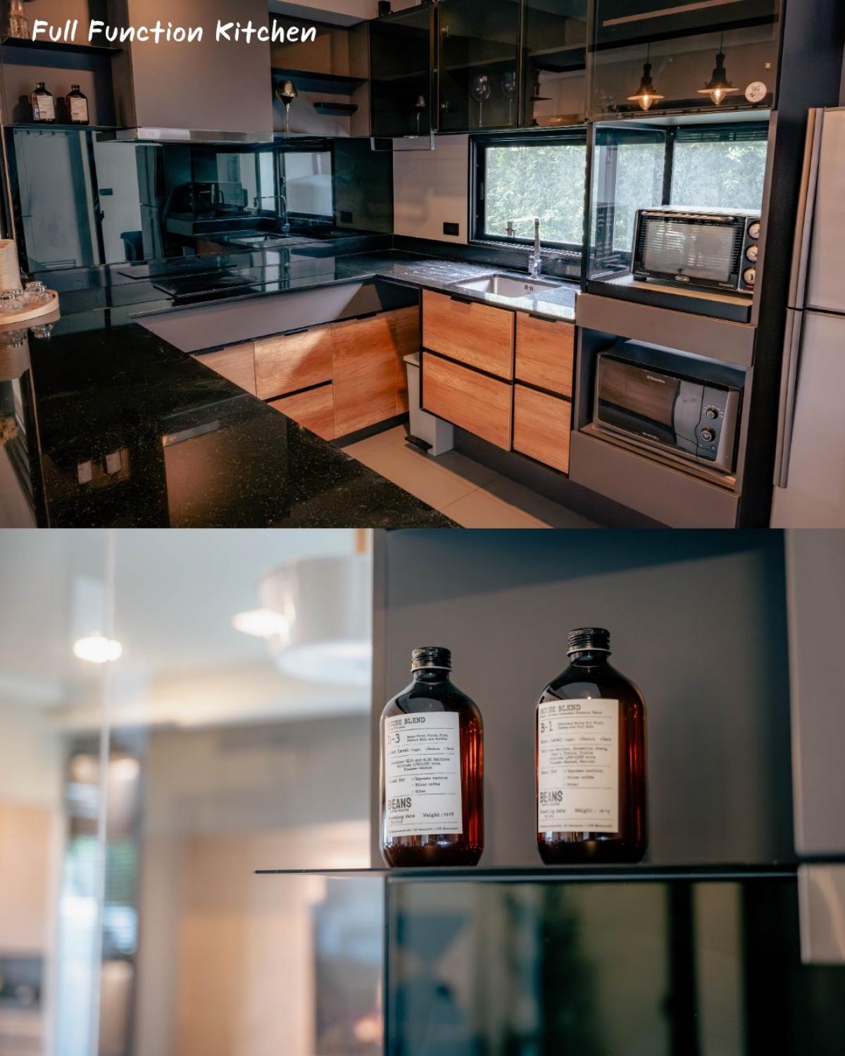 For SaleTownhomeBangna, Bearing, Lasalle : Single house, 3 bedrooms, near Big C Bangna. VIVE Bangna KM.7 with a wide area of 40 sq m. Special price!