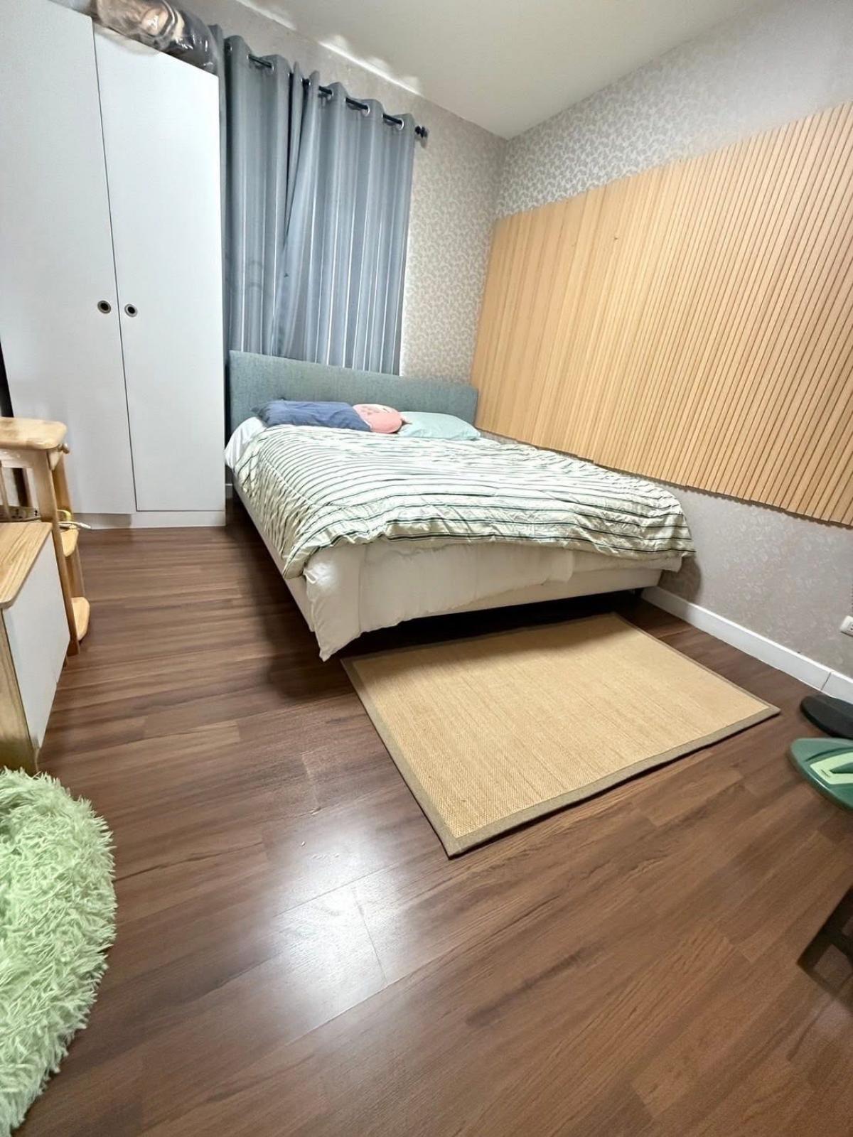 ให้เช่าบ้านนวมินทร์ รามอินทรา : 19/02/2026, ให้เช่าบ้านเดี่ยว Habitia Watcharapol 3 ห้องนอน 67 ตรว. เฟอร์ครบ พร้อมเข้าอยู่ บ้านสวย พื้นที่กว้าง จอดรถ 2 คัน ใกล้วัชรพล เริ่ม 38,000 บาท/เดือน