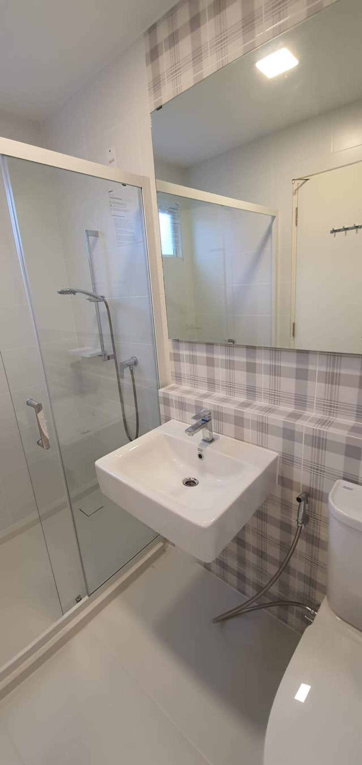 ขายทาวน์โฮมบางนา แบริ่ง ลาซาล : Indy 4 Bangna Km.7 หลังมุม เฟส 1 ตกแต่งสวย พร้อมอยู่อาศัย