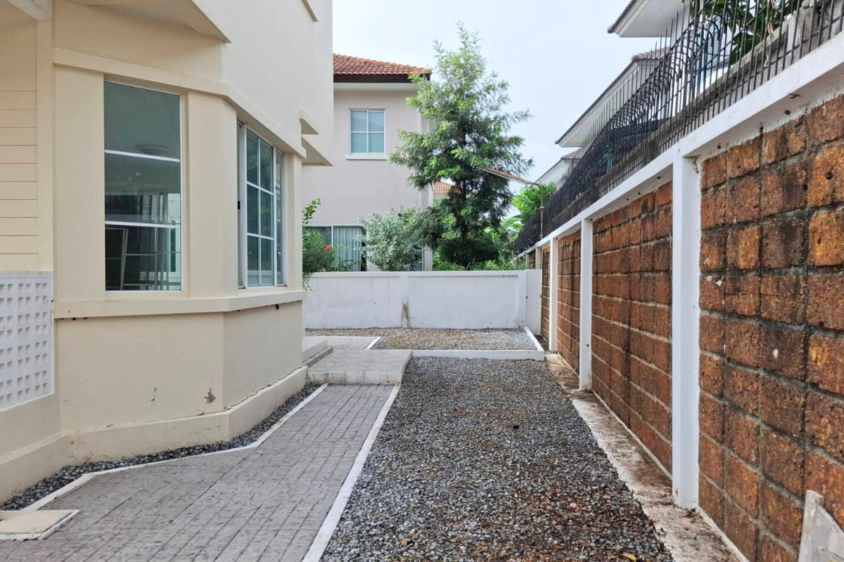 For SaleHousePathum Thani,Rangsit, Thammasat : Single detached house on the corner of Chaiyaphruek 2 - next to Road 345, Bang Khu Wat, good location, convenient travel, connecting to Kanchanaphisek Road, Ratchaphruek Road, Kanlapapruek Road, expressway connecting Chaengwattana Road.