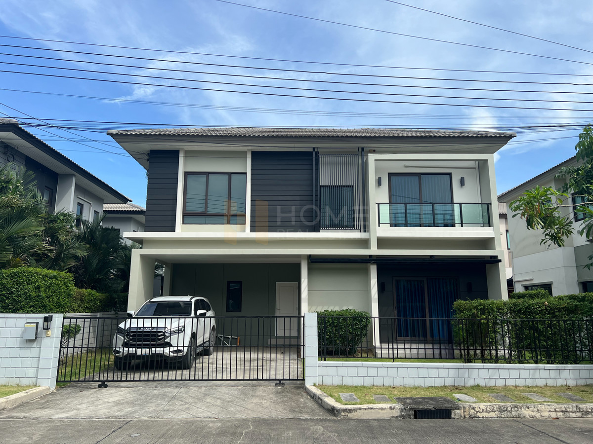 ขายบ้านบางนา แบริ่ง ลาซาล : เซนโทร บางนา กม.7 / 4 ห้องนอน (ขาย), Centro Bangna km.7 / 4 Bedrooms (FOR SALE) MICK024