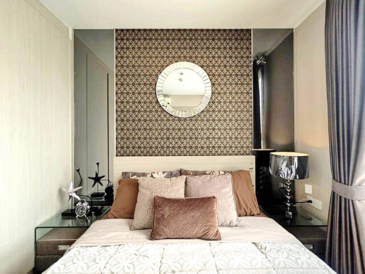 For SaleCondoRattanathibet, Sanambinna : For sale: Skyline Rattanathibet, Skyline Rattanathibet, corner room, same floor as the common area.