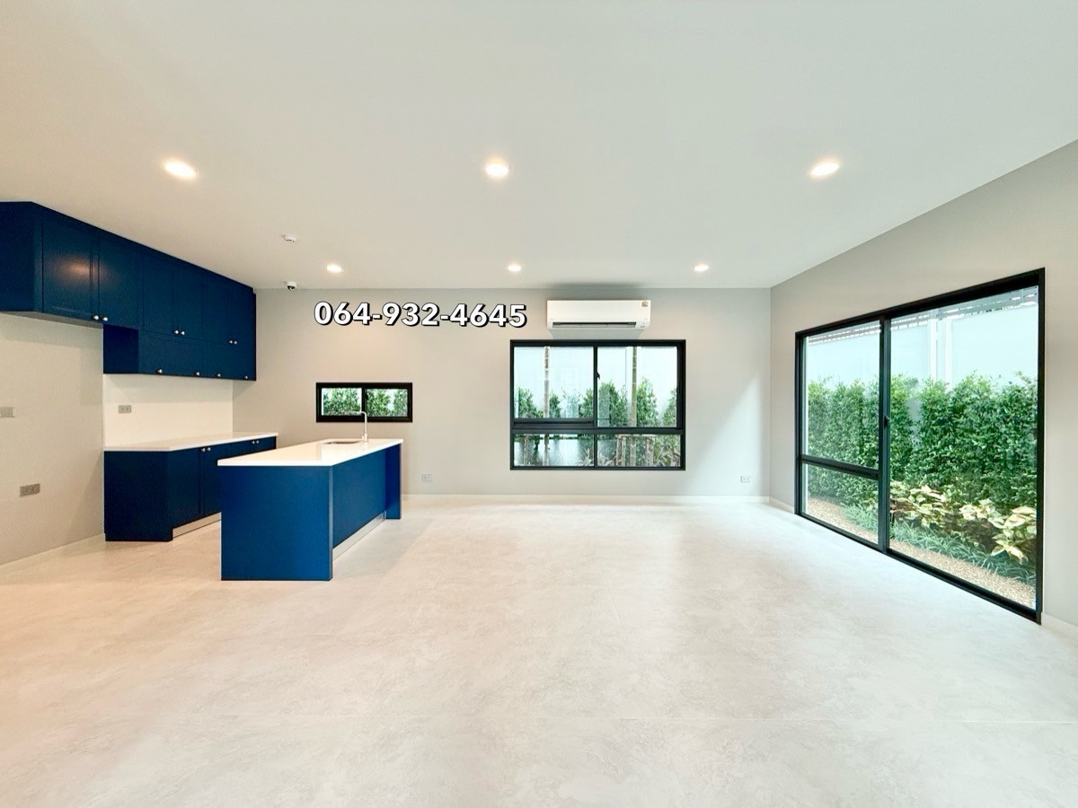 ขายบ้านสมุทรปราการ สำโรง : ELSE Bearing 32 บ้านเดี่ยว 2 ชั้นสุดหรู พร้อม POOL VILLA 4ห้องนอน 5ห้องน้ำ 417.19 ตร.ม. 170.2ตรวา
เอลซ์ แบริ่ง 32 📲064-932-4645 เคน