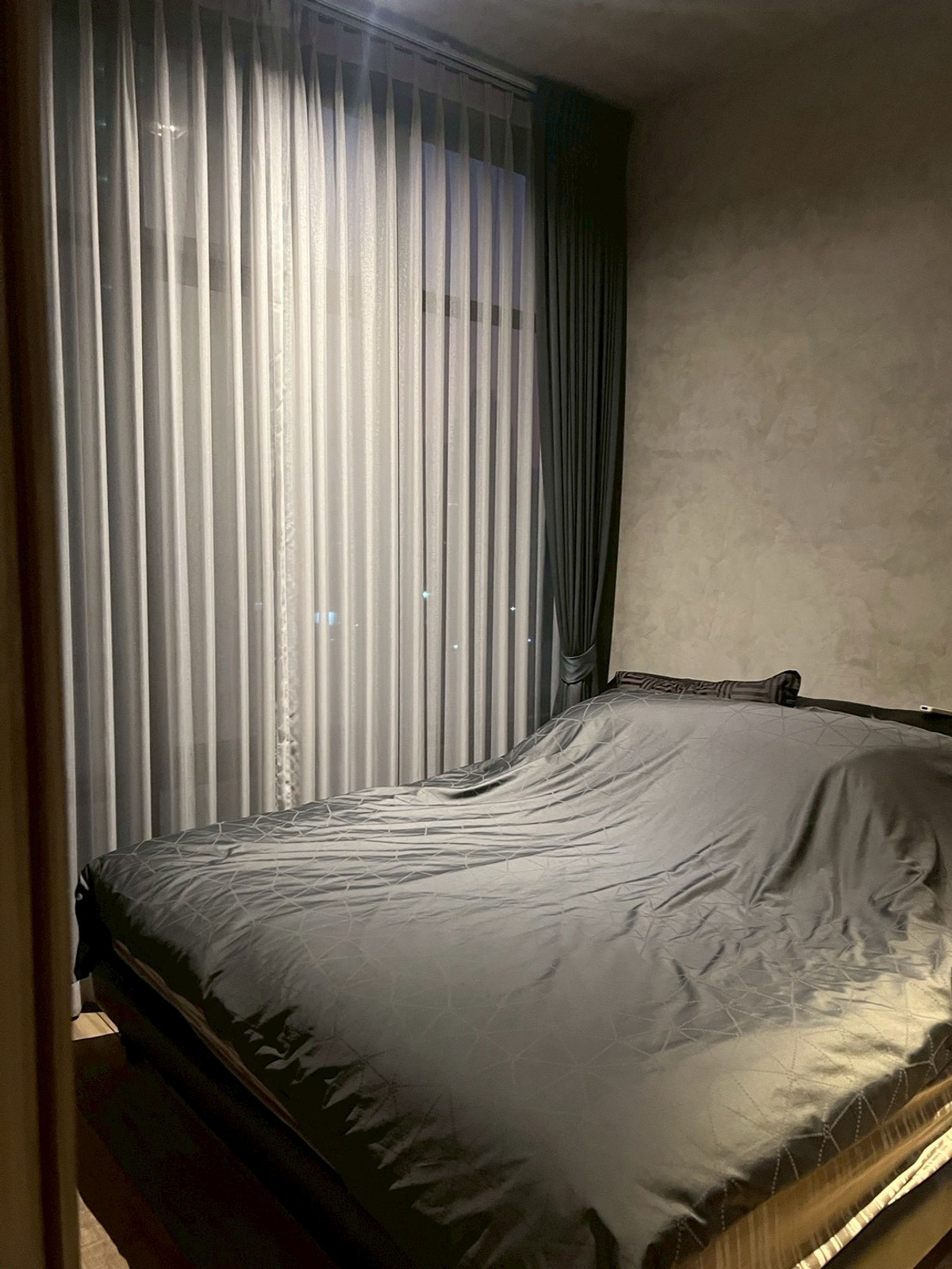 ให้เช่าคอนโดสุขุมวิท อโศก ทองหล่อ : 🏙️ ให้เช่า The Lofts Ekkamai | คอนโดหรูสไตล์ Loft ใจกลางสุขุมวิท ( ห้องใหม่ไม่เคยปล่อยเช่ามาก่อน )