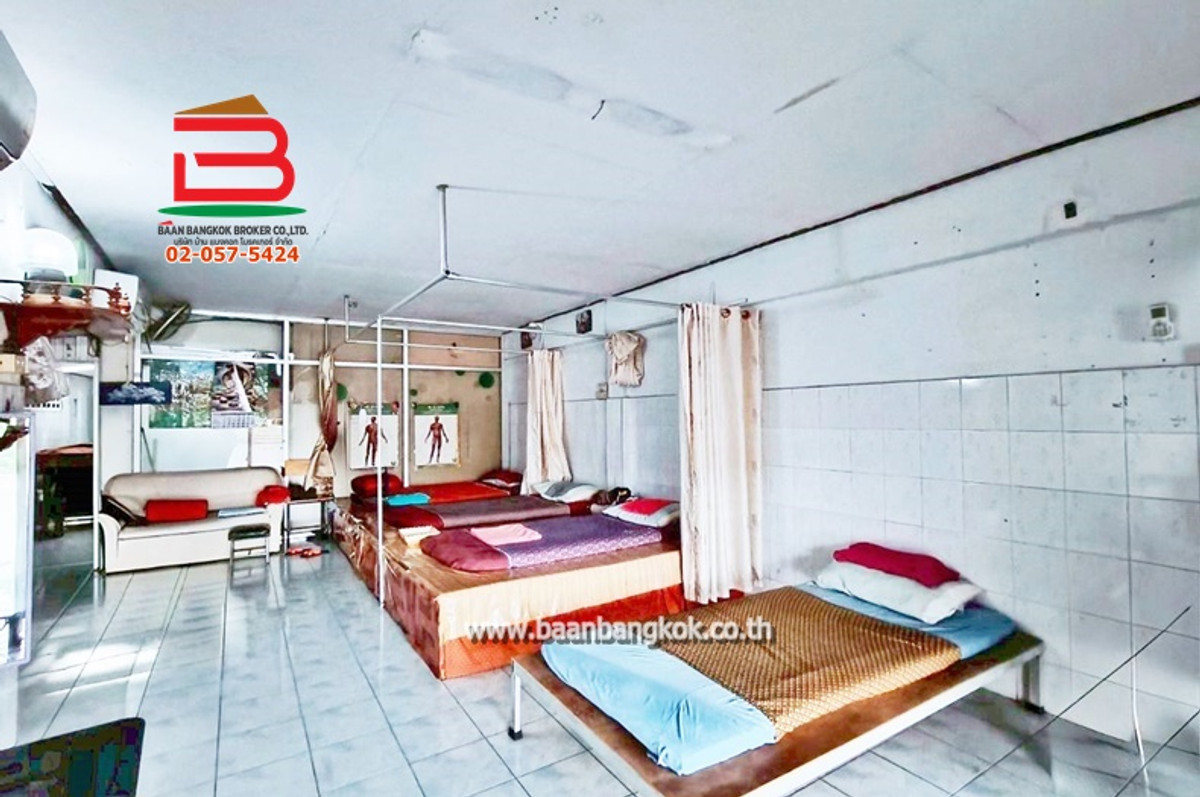 อาคารพาณิชย์ 2 ชั้นครึ่ง ติวานนท์ ซอย26 เนื้อที่ 20 ตรว. (ใกล้การไฟฟ้านครหลวงเขตนนทบุรี) ถนนติวานนท์ ต.บางกระสอ อ.เมือง นนทบุรี Loading...