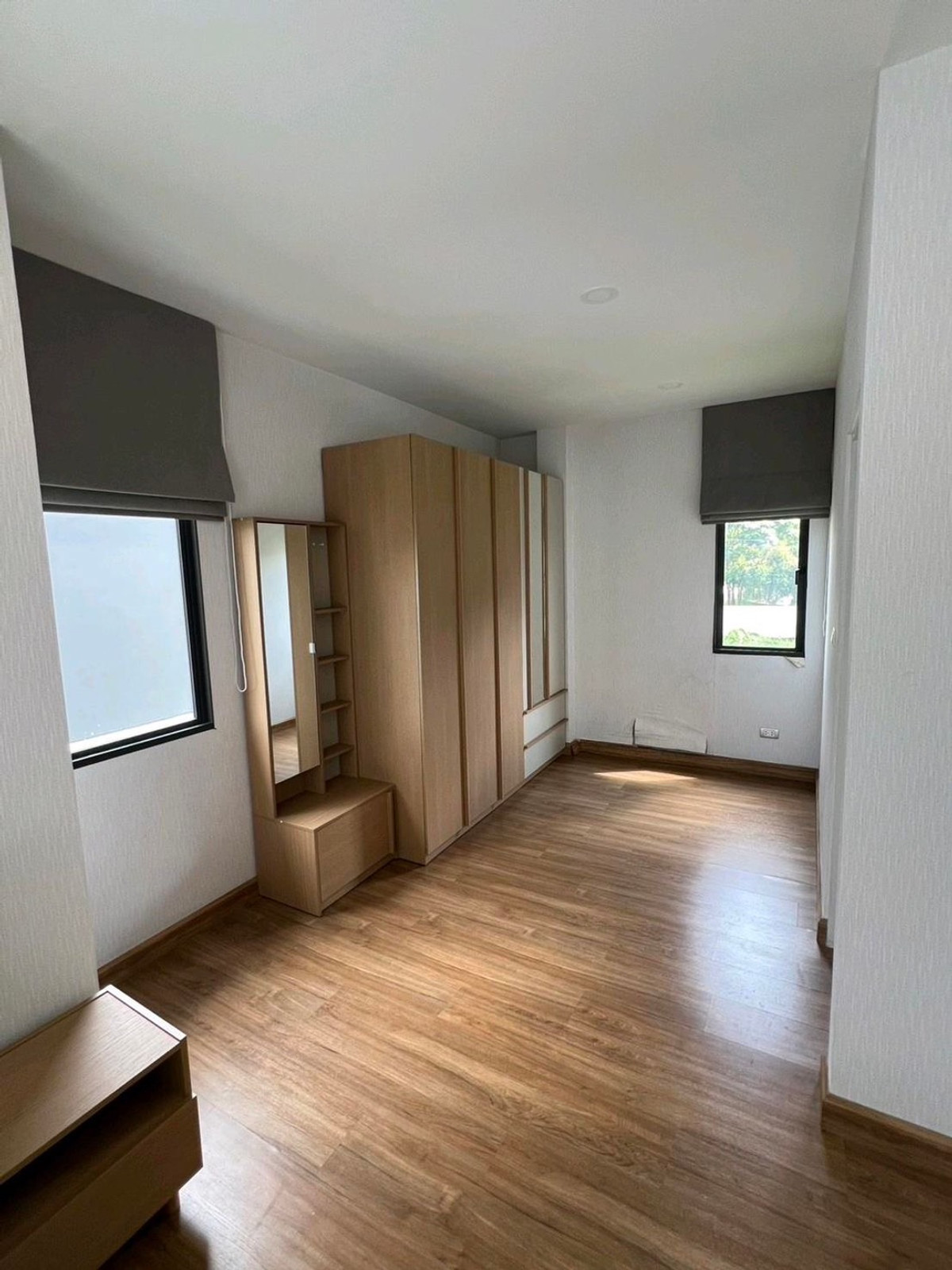 M1417 ให้เช่า บ้านเดี่ยว เดอะ ซิตี้ รามอินทรา Loading...