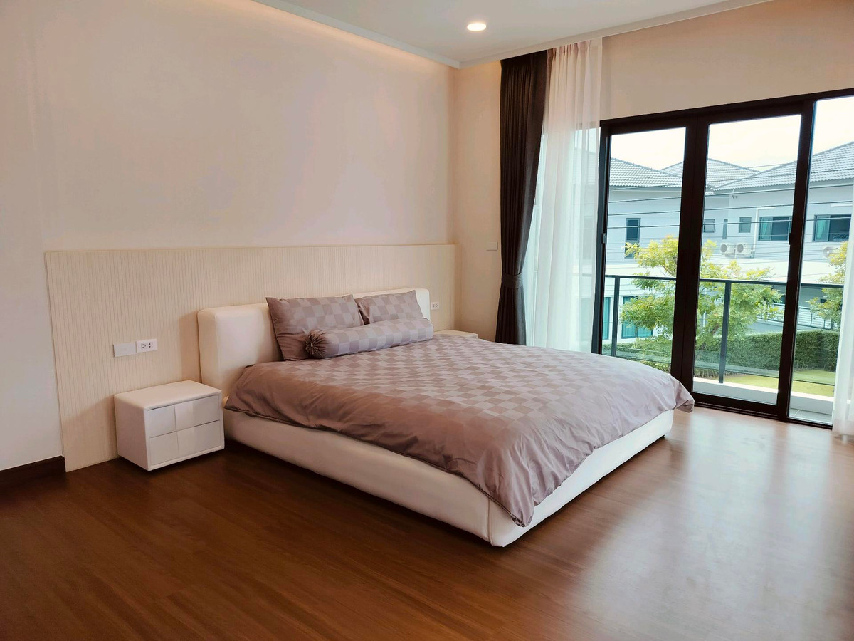 ให้เช่าบ้านบางนา แบริ่ง ลาซาล : ให้เช่าด่วน บ้านใหม่ เดอะ ซิตี้ บางนา Tel 083-966-3665