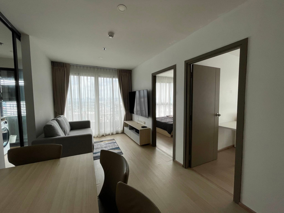 For RentCondoBangna, Bearing, Lasalle : Hot deal!! @ IDEO O2 - 2 Bed 1 Bath 47 sq.m. On high floor