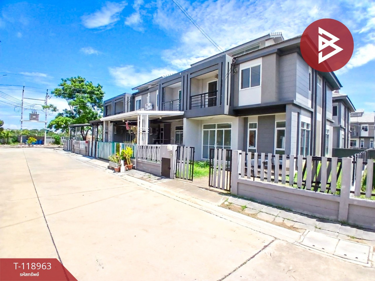 ขายทาวน์เฮ้าส์ 2 ชั้น หมู่บ้านการ์เด้นวิลล์ บางปู สมุทรปราการ Loading...