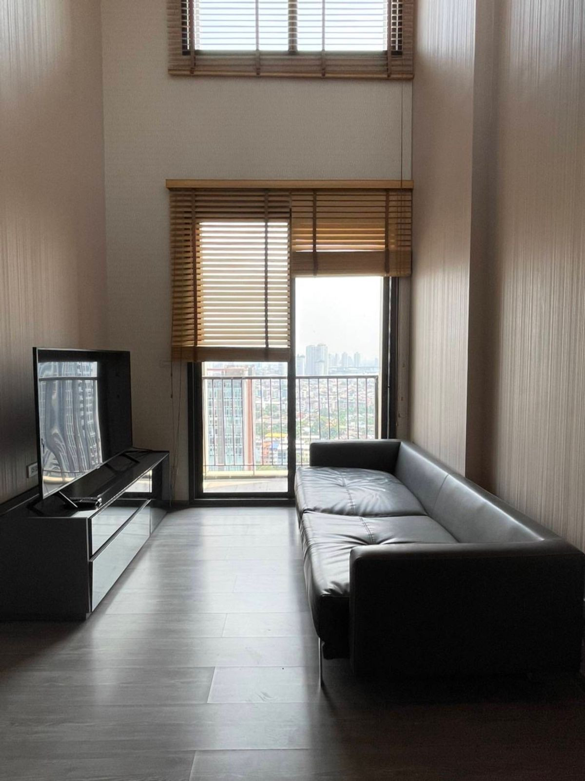 For SaleCondoWongwianyai, Charoennakor : Nye By Sansiri / Duplex 2 Bedrooms (FOR SALE), Nye By Sansiri / Duplex 2 Bedrooms (For Sale) MINDN032