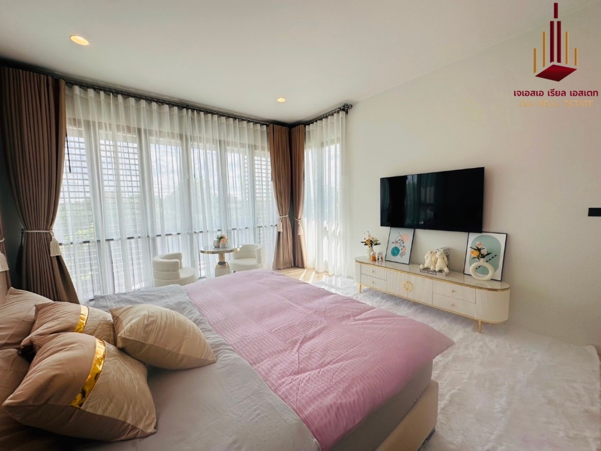 For RentHousePattanakan, Srinakarin : ✨ For Rent: Burasiri Krungthepkreetha ✨ 💰 Only 229,000 THB/month