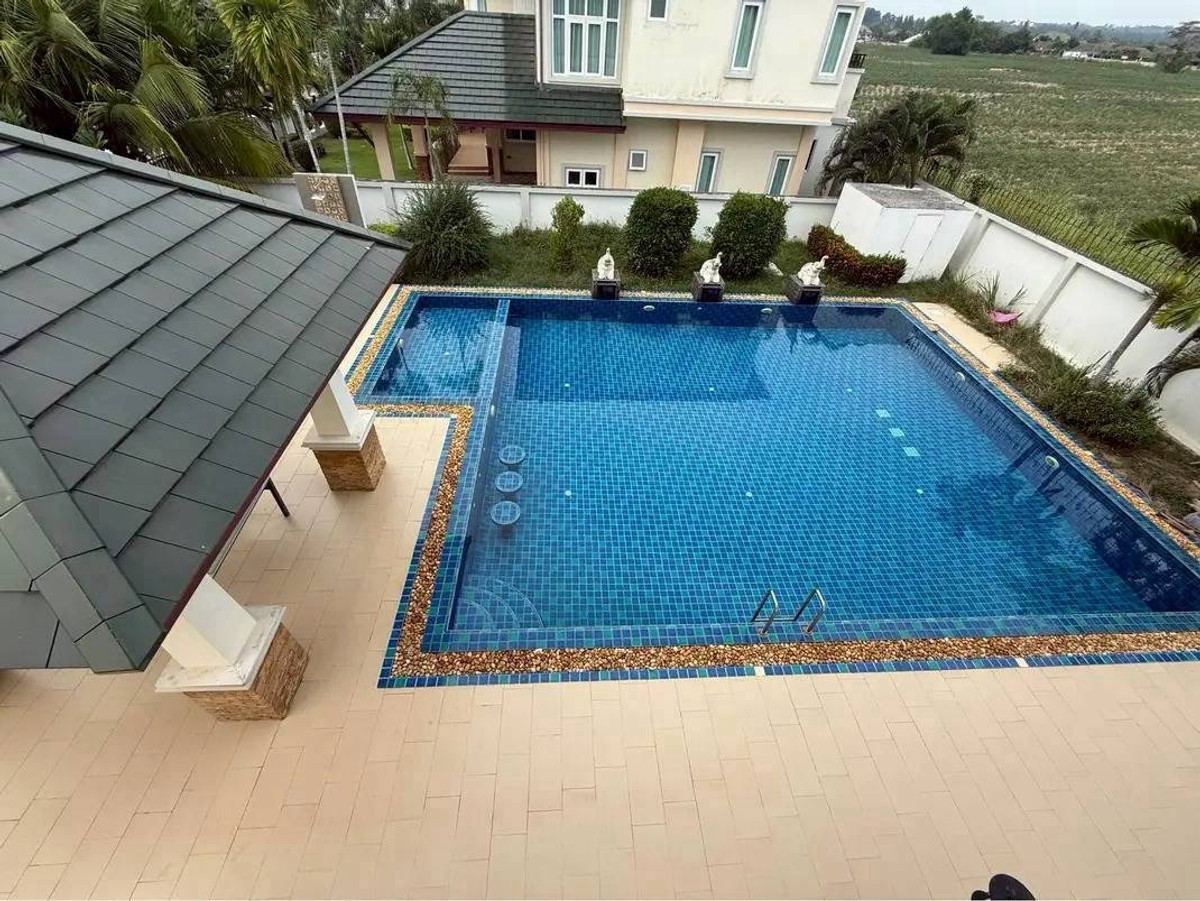 ให้เช่าพัทยา บางแสน ชลบุรี สัตหีบ : ให้เช่าบ้านโครงการ บ้านพูลวิลล่า@ดุสิตพัทยา ขนาด 80 ตร.ว. พื้นที่ใข้สอย 320 ตร.ม. 4 ห้องนอน 4 ห้องน้ำ ราคา 68,000 บาท
