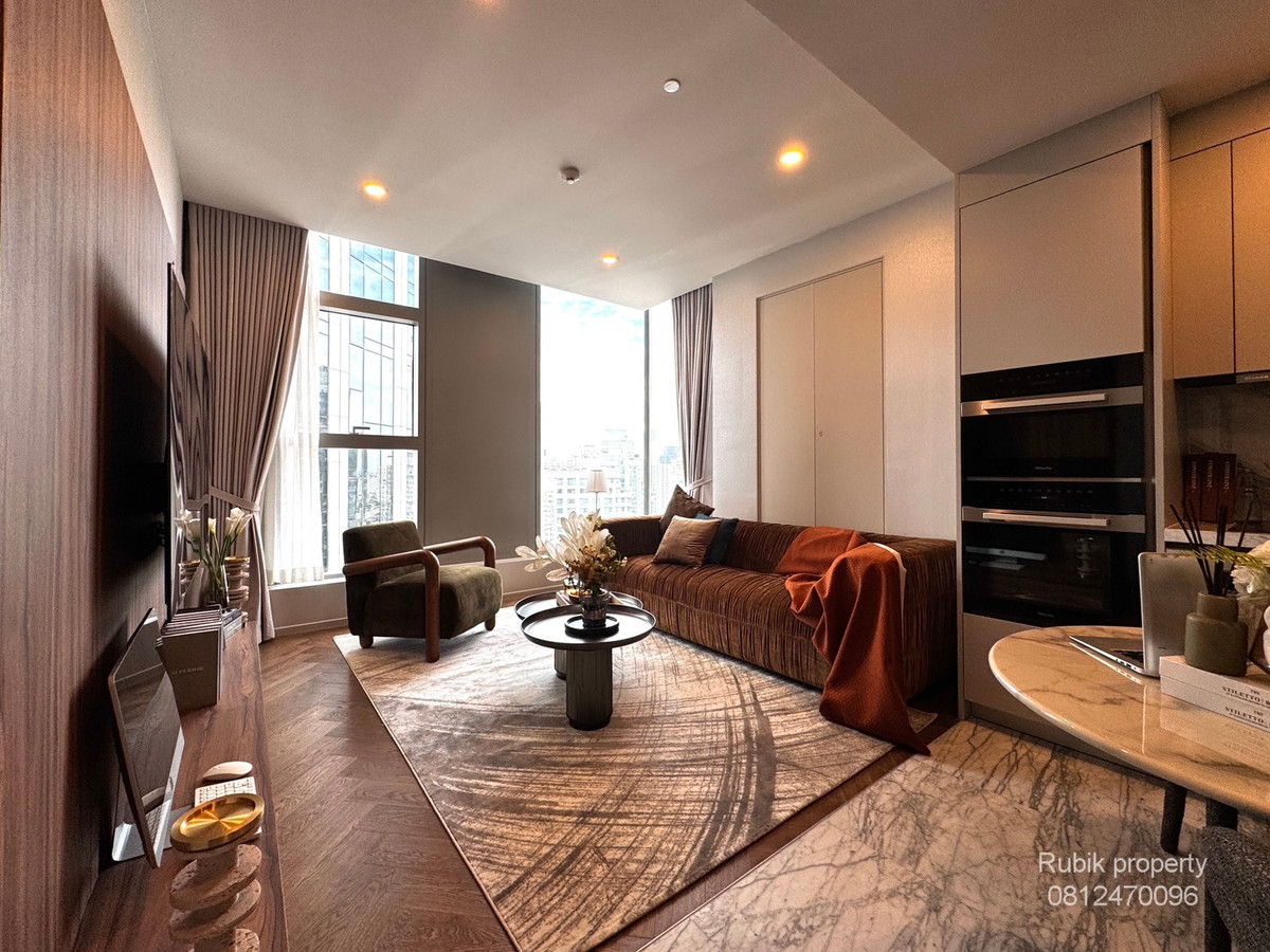 For RentCondoSukhumvit, Asoke, Thonglor : (RB1370) Residence 38 — Brand New Luxury Condo ✨ The newest luxury condo. In the heart of Sukhumvit 38, prime location near BTS Thonglor 🚆