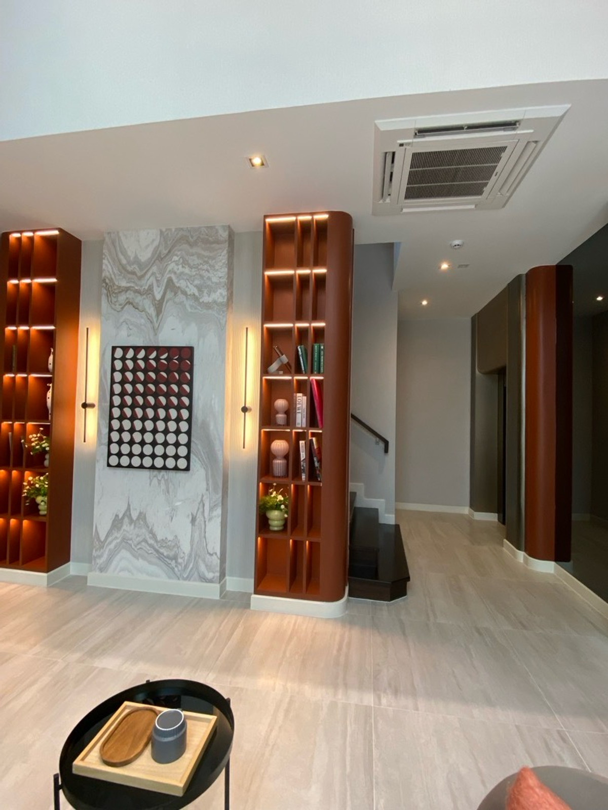 ขายบ้านสุขุมวิท อโศก ทองหล่อ : ขายด่วน! บ้านเดี่ยวหรูมีระดับ ใก้ลทางขึ้นทางด่วน ใกล้สถานีรถไฟฟ้า สุขุมวิท-แยกบางนา การเดินทางสะดวก