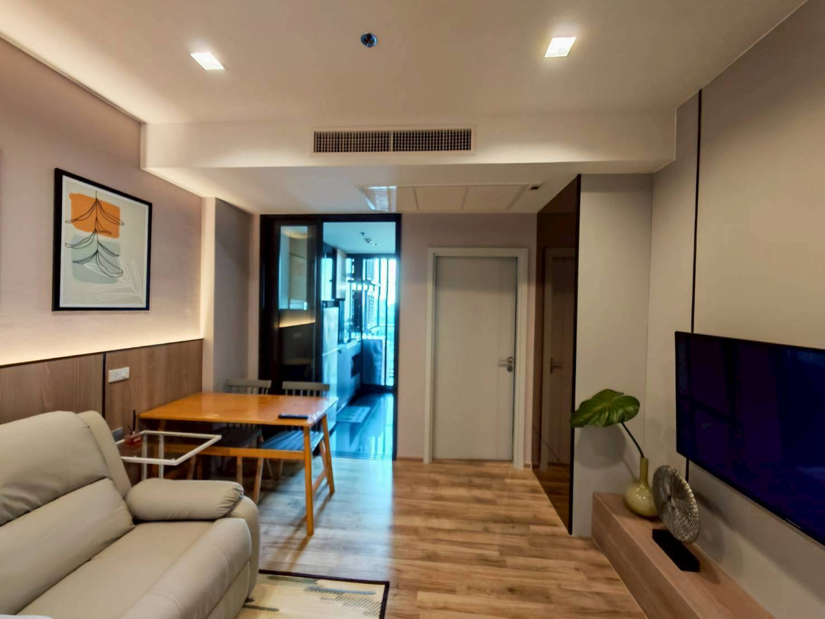 Condo for rent, The Line Chatuchak, 35 square meters, 1 bedroom, 1 living room, garden view, only 25k. Loading...